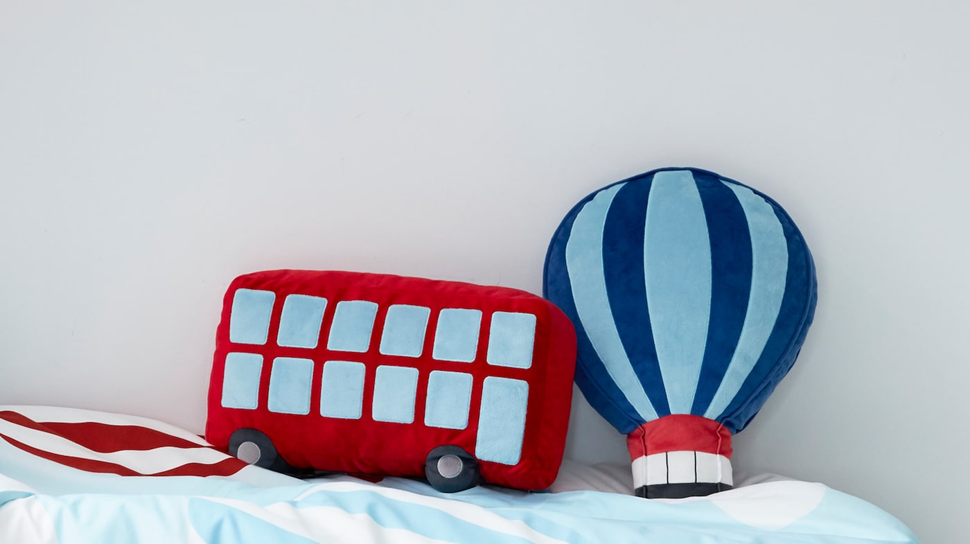 Faire plaisir aux enfants dès 3/7 ans : coussins et couvertures Ikea !