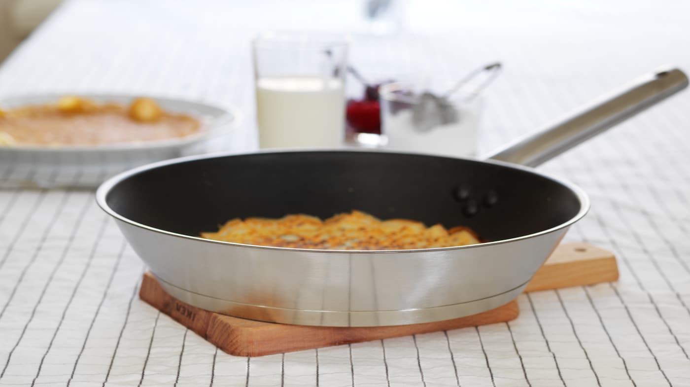 Explorez les poêles et woks Ikea - la cuisine devient plus facile que jamais !