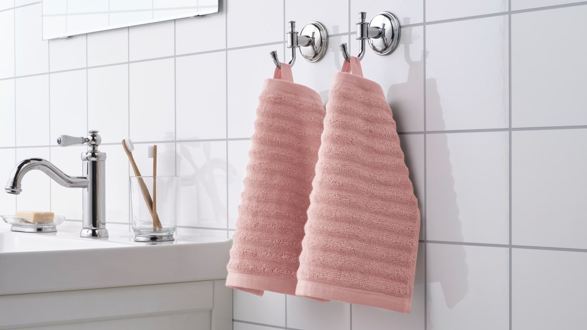 Difference Between Fingertip Guest Towels or Hand Towels – Pergee